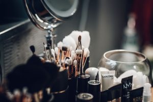 Ce înseamnă parabenii din cosmetice și cât de siguri sunt